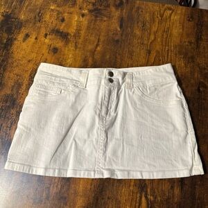 Forever 21 Cream Mini Skirt